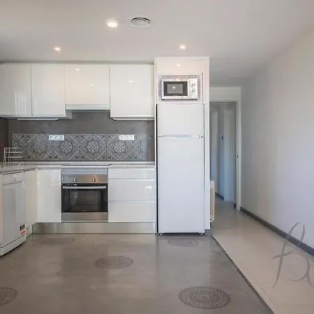 R139 Beachfront Guillem Apartmán
