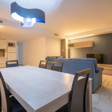 Apartmán R139 Beachfront Guillem *